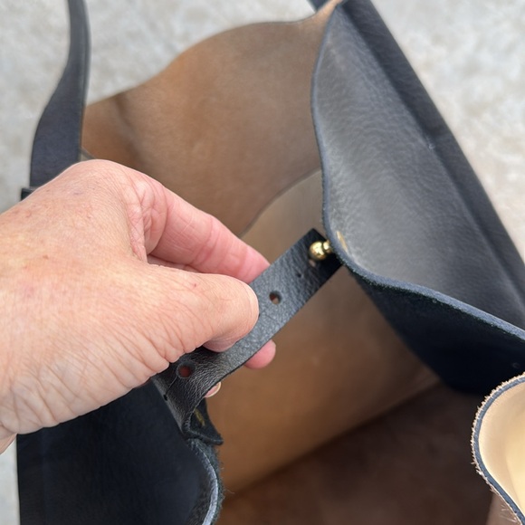 Women’s Libby Lane Custom Made Shoulder Tote - Picture 13 of 16